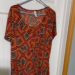 Lularoe T-shirt